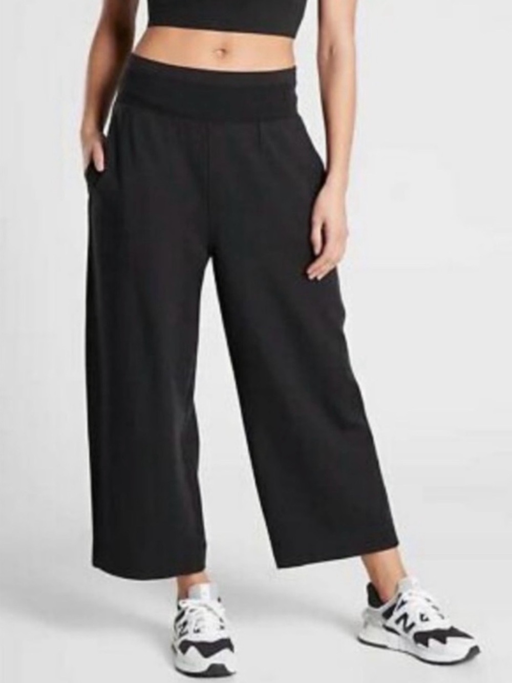 ATHLETA free flow culotte pants
